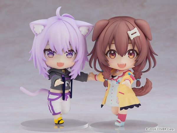 Nendoroid Inugami Korone (sold separately)